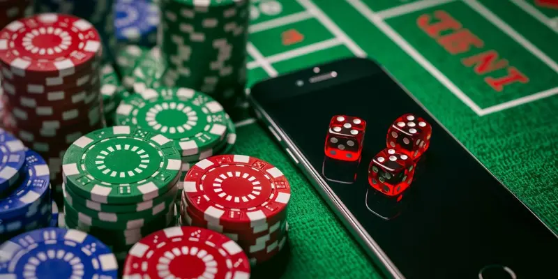 Luật chơi và chiến thuật Baccarat cơ bản tân thủ cần biết